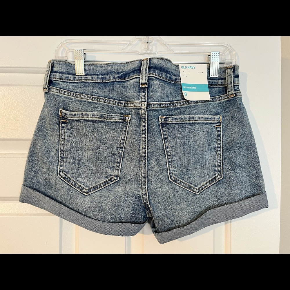 NWT Old Navy Boyfriend Shorts✨